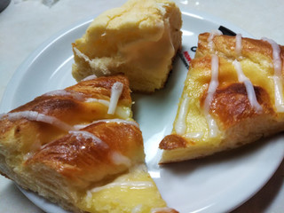 「ヤマザキ ミニスナックゴールド ベイクドチーズケーキ風味 袋1個」のクチコミ画像 by なんやかんやさん