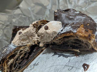 「ヤマザキ チョコづくしのチョコデニッシュ 袋1個」のクチコミ画像 by ゅぃぽんさん