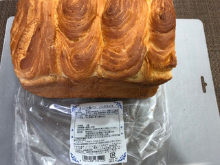 「YKベーキング さっくり食パン ノンスライス 1個（1.2斤入り）」のクチコミ画像 by 食い辛抱挽回中さん
