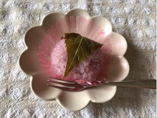 「ローソン 桜餅 こしあん」のクチコミ画像 by nagomi7さん