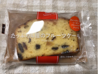 「ファミリーマート ファミマルSweets たっぷり4種のフルーツケーキ 1個」のクチコミ画像 by nagomi7さん