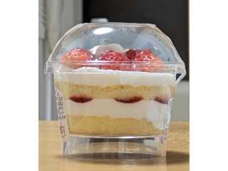 MINISTOP CAFE 苺のショートケーキ