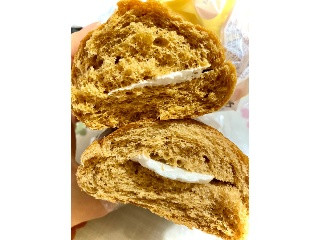 コッペパン 黒糖 ミルククリーム