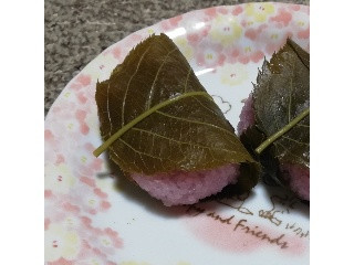 大島桜の桜餅
