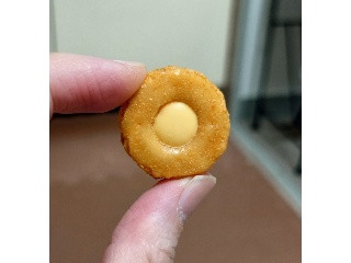 チーズ重ねの濃チーズおかき