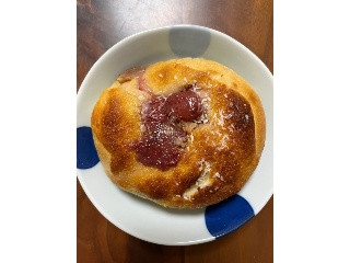 BAGEL 苺ダマンド＆紅茶レモンクリームチーズ