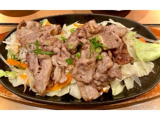 牛焼きしゃぶとたっぷり野菜の定食 焼肉のたれ／辛子味噌