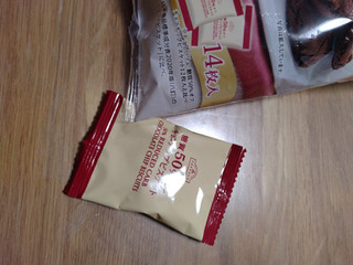 「イオン トップバリュ 糖質50％オフ チョコチップビスケット 袋12枚」のクチコミ画像 by ぴのこっここさん
