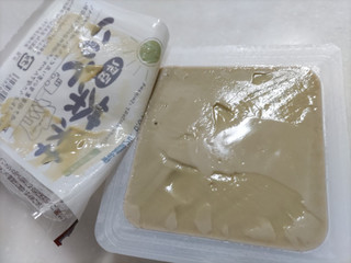 「おとうふ工房いしかわ 抹茶豆乳プリン パック100g×2」のクチコミ画像 by なんやかんやさん