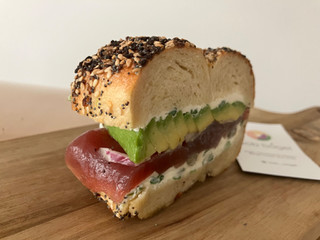 「bob bagel マグロ」のクチコミ画像 by こつめかわうそさん