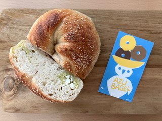 「AZU BAGEL ずんだあんクリームチーズ」のクチコミ画像 by こつめかわうそさん