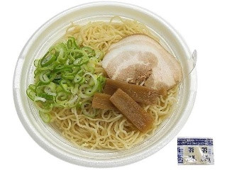 「セブン-イレブン 釧路醤油ラーメン」のクチコミ画像 by ぎにまるさん