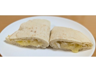 「ファミリーマート ピザサンド さつまいもチーズ」のクチコミ画像 by はるなつひさん