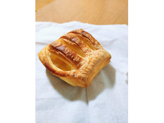 「ヤマザキ アメリカンアップルパイ 袋4個」のクチコミ画像 by ちーえび さん