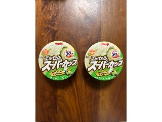 「明治 エッセル スーパーカップ ずんだ カップ200ml」のクチコミ画像 by ピンクのぷーさんさん