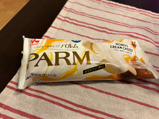 「森永 PARM ハニー＆クリームチーズ 袋80ml」のクチコミ画像 by コニーちゃんさん