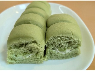 セブン-イレブン 伊勢抹茶クリーム＆ホイップちぎりパン