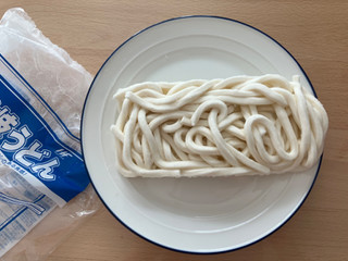 「秦食品 ゆで冷凍讃岐うどん 袋200g×5」のクチコミ画像 by こつめかわうそさん