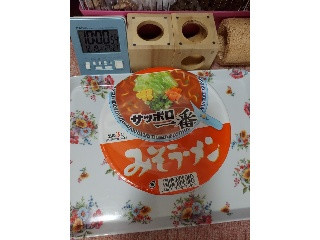 「サンヨー食品 サッポロ一番 みそラーメン どんぶり カップ75g」のクチコミ画像 by ハムちゃんハムジさん