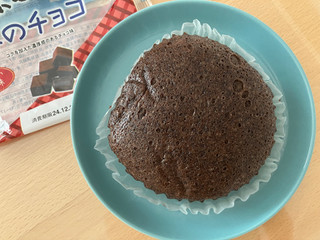 「木村屋 ジャンボむしケーキ 冬のチョコ 袋1個」のクチコミ画像 by こつめかわうそさん