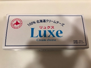 「HOKUNYU クリームチーズ Luxe 400g」のクチコミ画像 by パン大好きさん