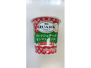 「明治 QUARK フレッシュチーズ＆トマトバジル カップ90g」のクチコミ画像 by 鉄腕子さん