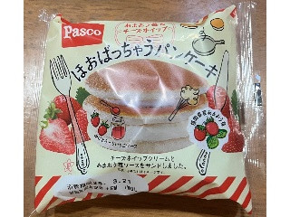 Pasco ほおばっちゃうパンケーキ あまおう苺＆チーズホイップ