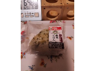ミニストップ 国産もち麦にぎっちゃいました！高菜ごはん