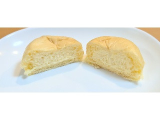 「八天堂 くりーむパン カスタード」のクチコミ画像 by はるなつひさん