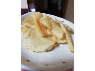 堅あげポテト うすしお味