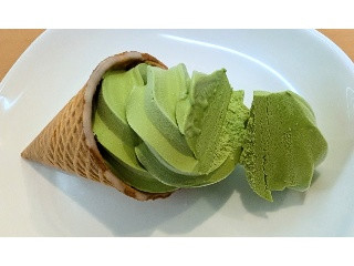 ロッテ 茶匠特撰 京都宇治抹茶ワッフルコーン