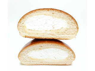 たっぷりホイップクリームパン 限定パッケージ＆ホイップクリーム10％増量