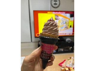 チョコレートバンク ワッフルコーン