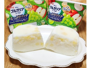 ブルガリアヨーグルト たっぷりリッチ シャインマスカット＆りんご