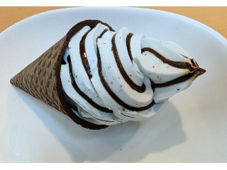 ロッテ ワッフルコーンチョコミント