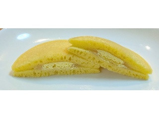 ファミマルBakery 完熟バナナパンケーキ