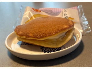 PREMIUM SWEETS 生どら焼 北海道産小豆使用のつぶあん＆ホイップ