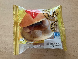 涼どら 黒みつ入りわらびもち＆きなこホイップ