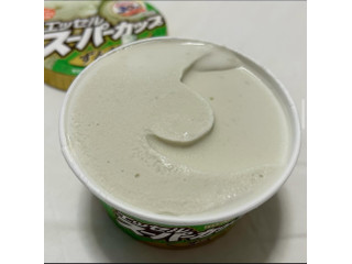 「明治 エッセル スーパーカップ ずんだ カップ200ml」のクチコミ画像 by Yulikaさん