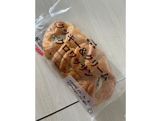 ローソン クッキー＆クリームクロワッサン