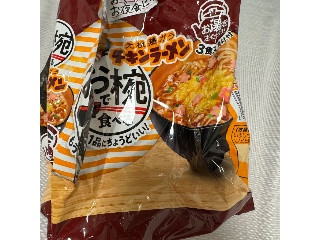 お椀で食べるチキンラーメン