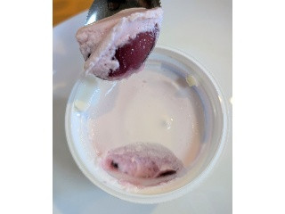 トップバリュ ギリシャヨーグルト ベリーミックス＆アサイー