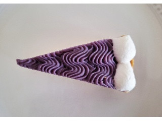 タリーズコーヒー 紫芋とカシスのタルト