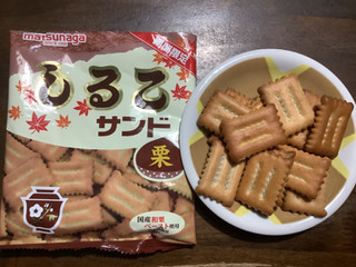 「松永製菓 しるこサンド 栗 袋55g」のクチコミ画像 by ぐっちょさん