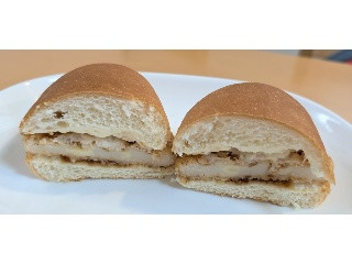 たっぷり満足グラタンコロッケサンド