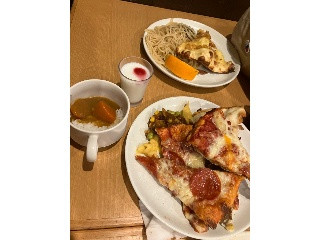 シェーキーズ ランチビュッフェ