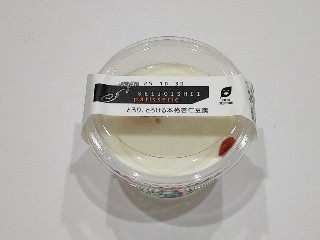 成城石井 とろり、とろける本格杏仁豆腐