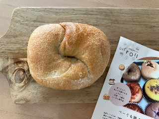 自家製酵母パンroll