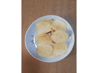 「YBC チップスターS バターしょうゆ味 箱45g」のクチコミ画像 by にくまるさん