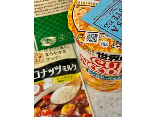 カップヌードル シンガポール風ラクサ